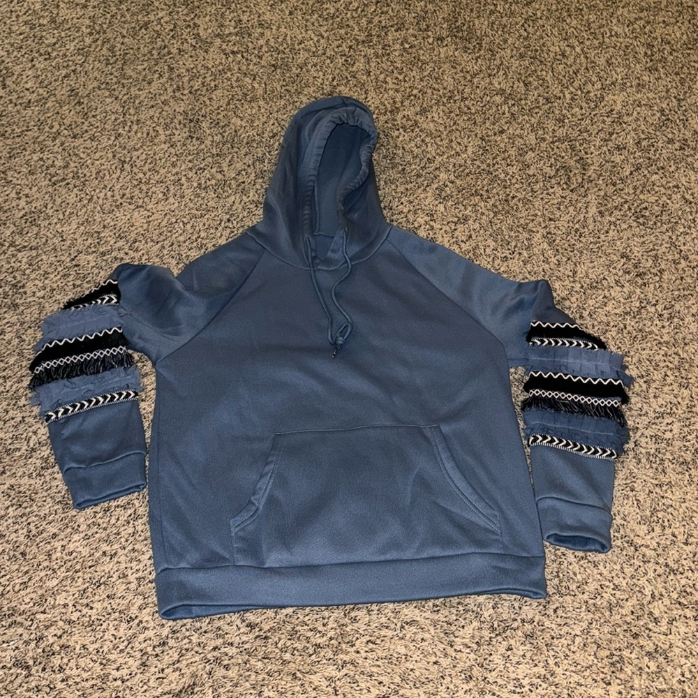 DUSTY BLUE SWEATSHIRT WITH RUFFLES